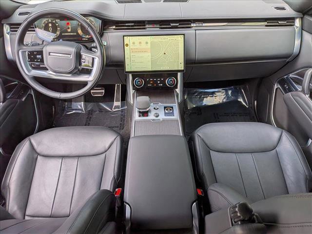 Used 2023 Land Rover Range Rover SE image 19