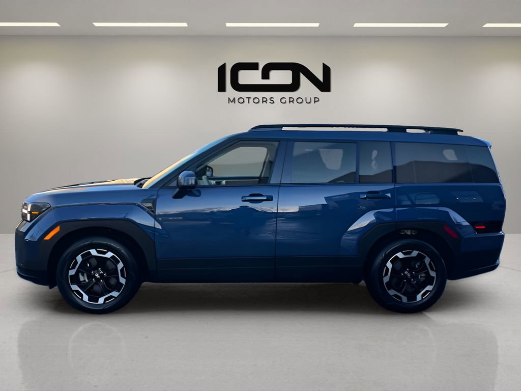 Used 2025 Hyundai Santa Fe SEL image 2