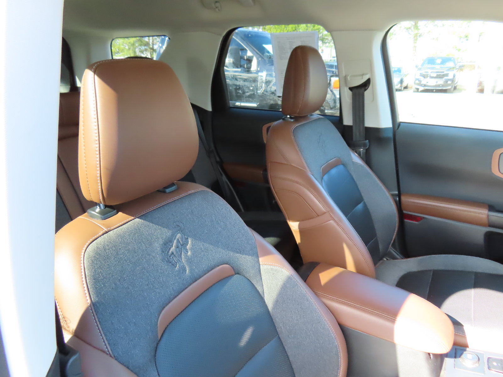 Used 2021 Ford Bronco Sport Outer Banks w/ Outer Banks Package (96D) AWD/4WD image 26