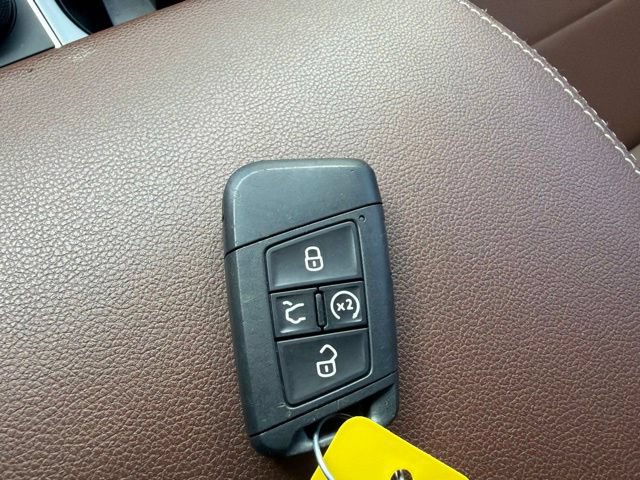 Used 2023 Volkswagen Atlas SE w/ Black Wheel Package AWD/4WD image 38