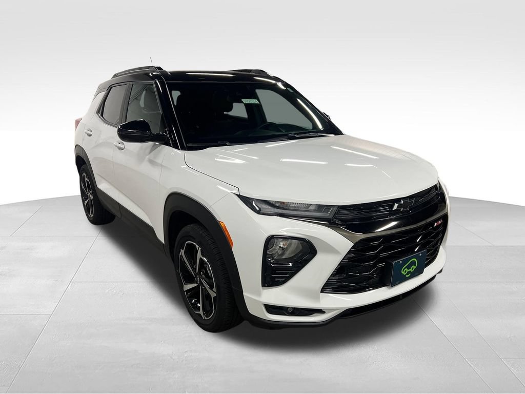 Certified 2023 Chevrolet TrailBlazer RS w/ Sun and Liftgate Package AWD/4WD image 1