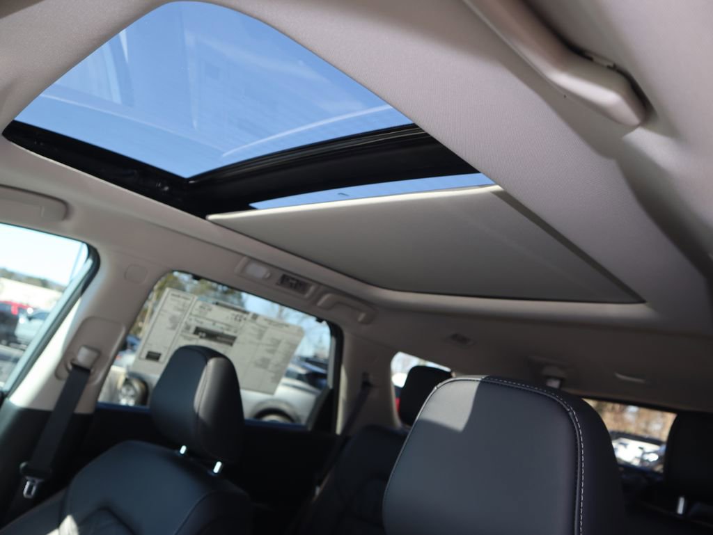 New 2026 Nissan Pathfinder Platinum w/ Cargo Package image 15