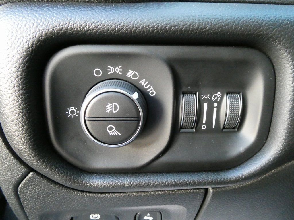 Used 2026 RAM 1500 RHO image 24