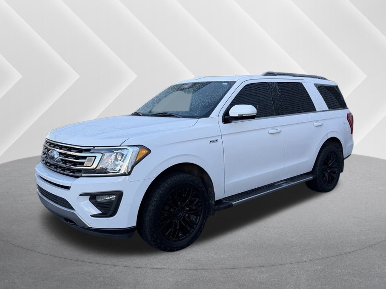 Used 2018 Ford Expedition XLT w/ Equipment Group 202A