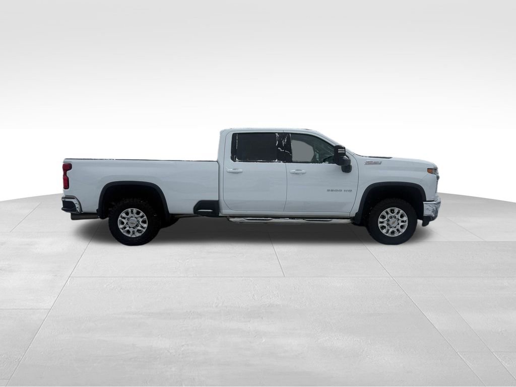 Used 2023 Chevrolet Silverado 3500 LT w/ Convenience Package image 10