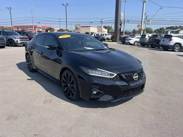 Used 2023 Nissan Maxima SR w/ Sport Mat Group FWD image 7