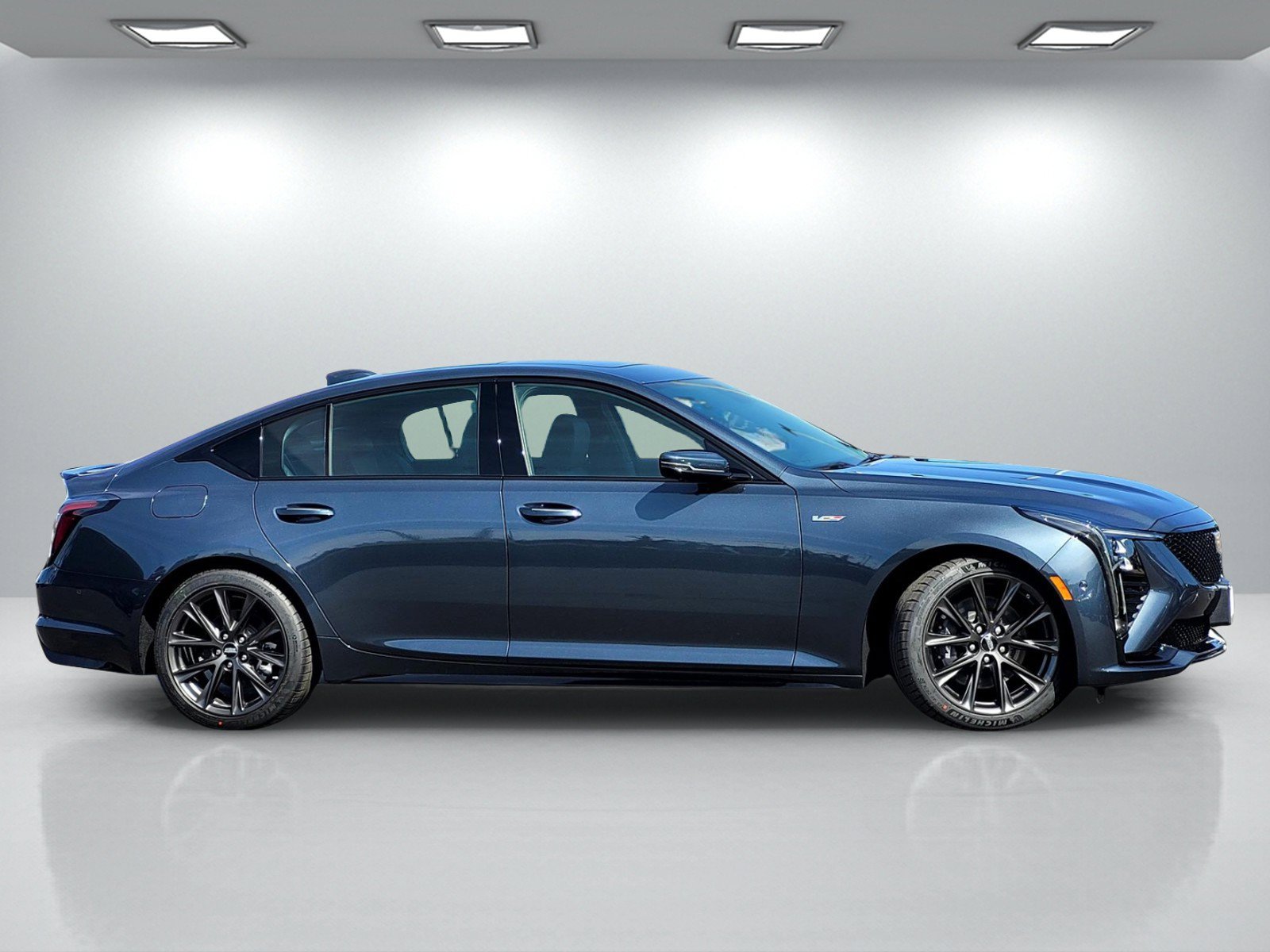 New 2026 Cadillac CT5 V w/ Technology Package RWD image 3