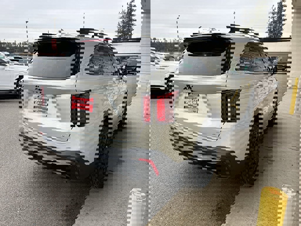 New 2026 Kia Sorento X-Line EX image 4