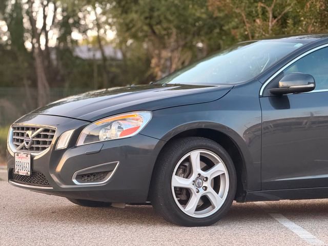 Used 2013 Volvo S60 T5 FWD image 13