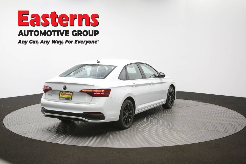 Used 2024 Volkswagen Jetta Sport FWD image 41