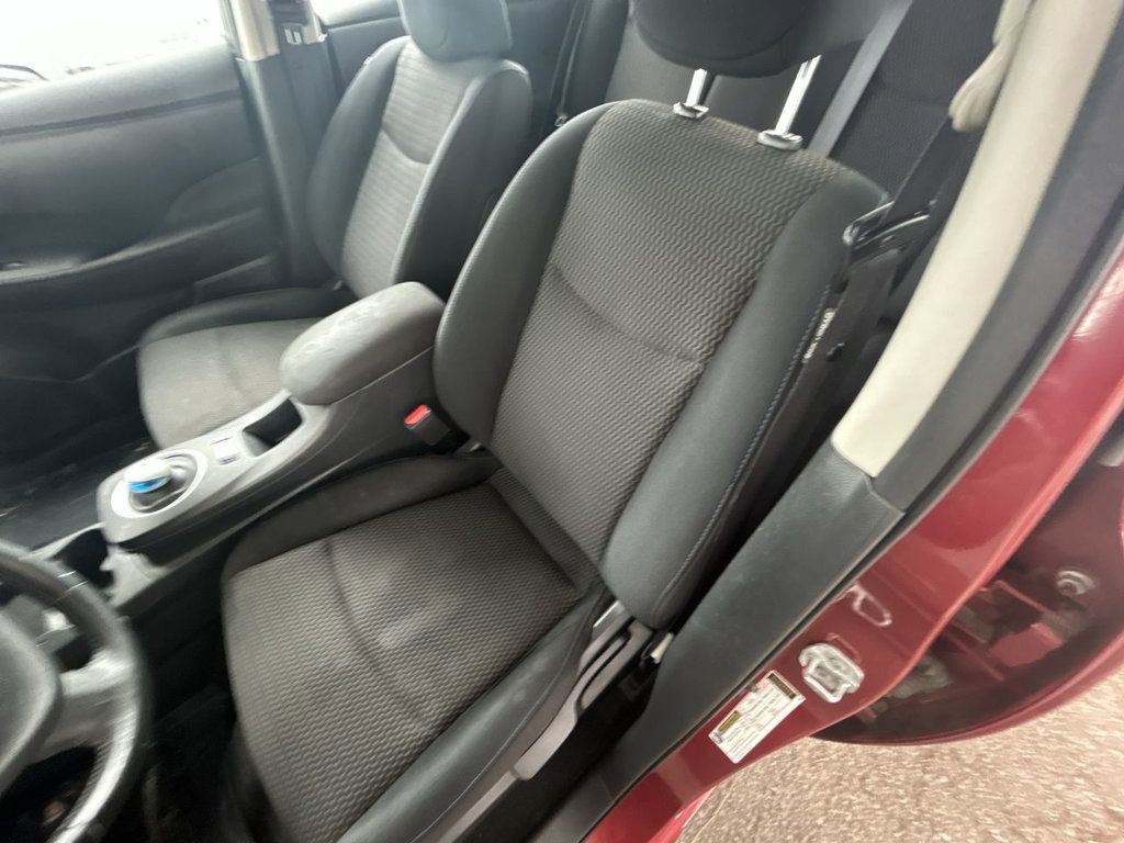 Used 2015 Nissan Leaf S w/ Charge Package FWD image 14