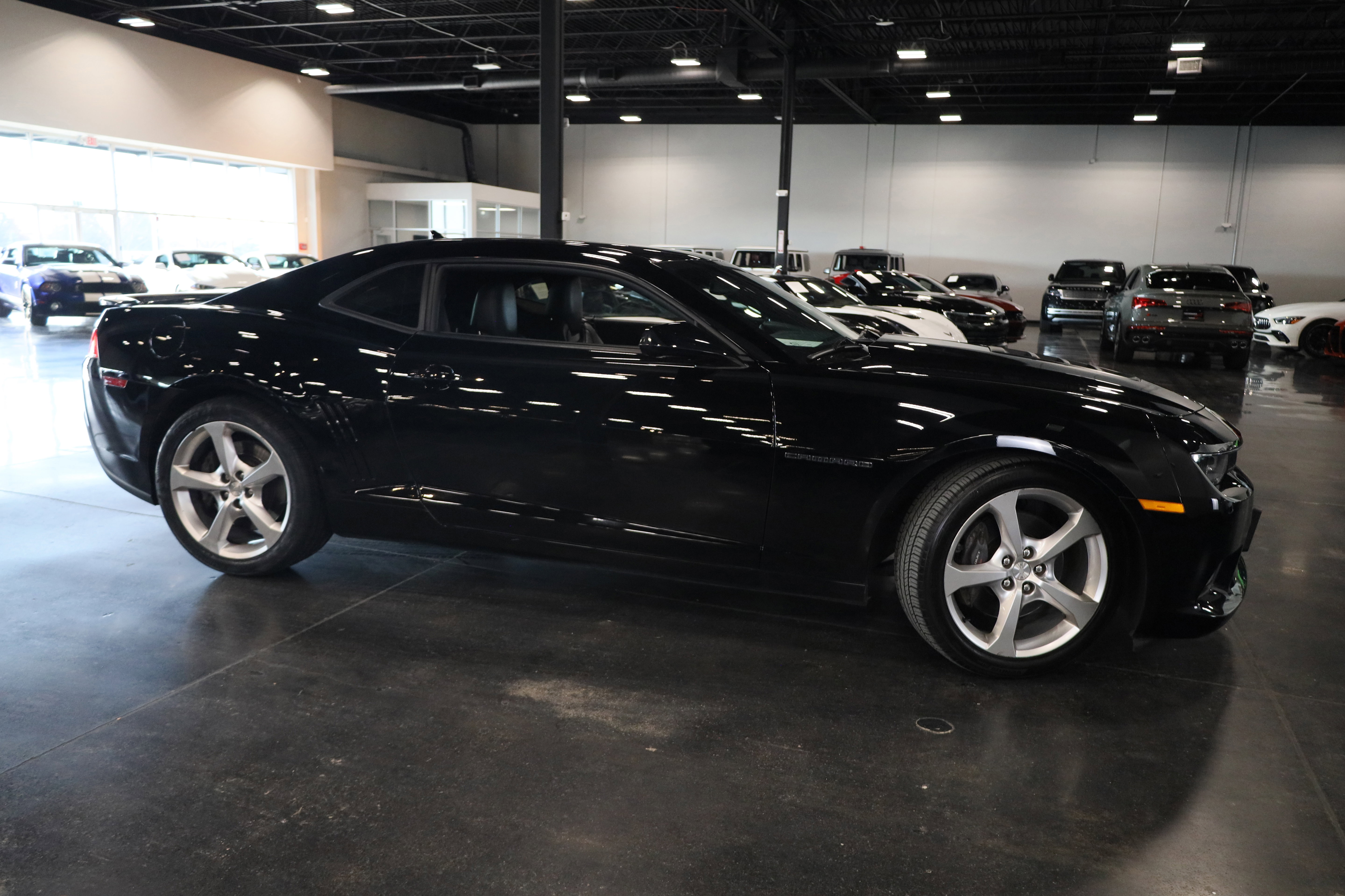 Used 2015 Chevrolet Camaro SS w/ RS Package image 8