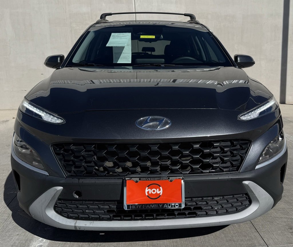 Used 2022 Hyundai Kona SEL w/ Convenience Package image 2