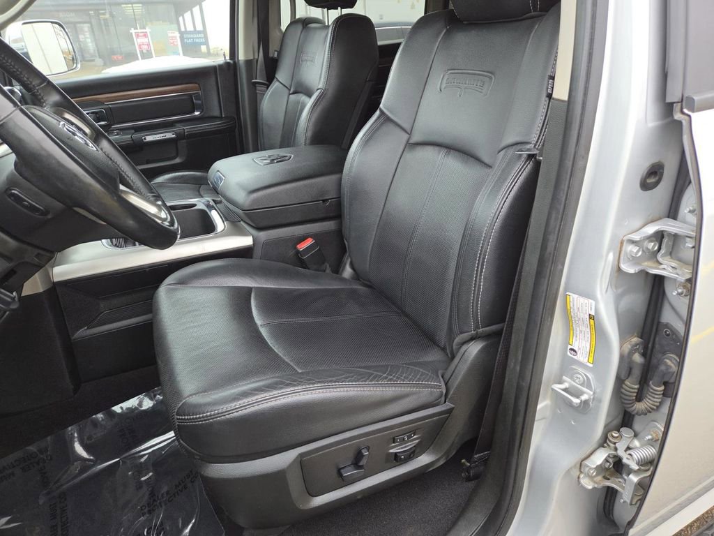 Used 2018 RAM 2500 Laramie w/ Convenience Group image 22