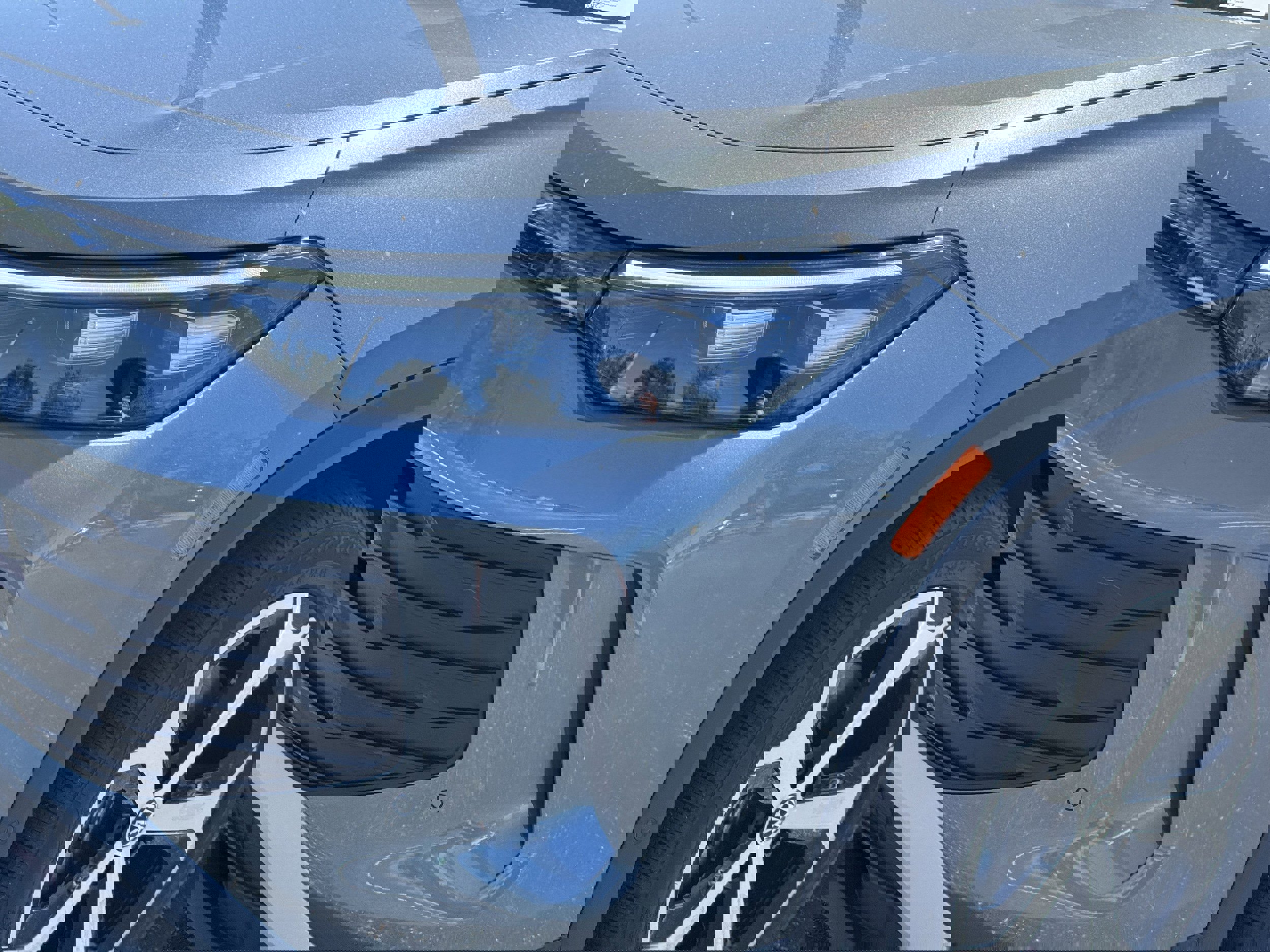 New 2025 Volkswagen Tiguan SE image 8