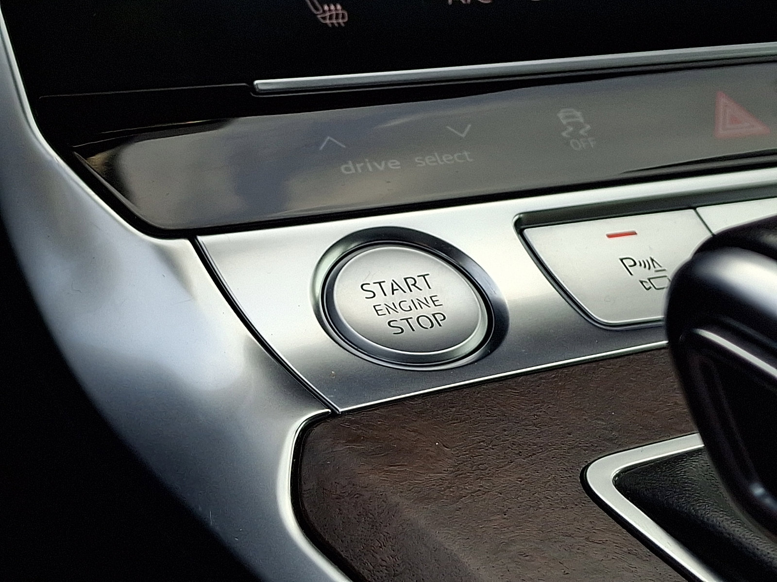 Used 2020 Audi A6 3.0T allroad Premium Plus w/ Audi Side Assist Package image 27