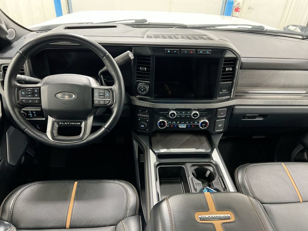 Used 2023 Ford F450 Platinum w/ FX4 Off-Road Package AWD/4WD image 5