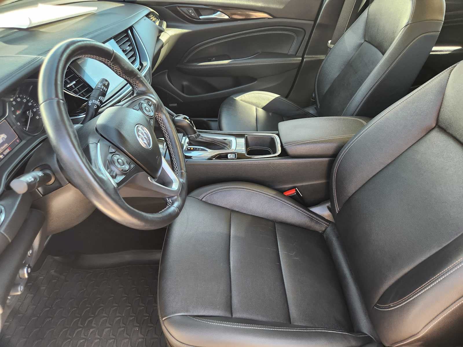 Used 2019 Buick Regal Essence w/ Driver Confidence Package I AWD/4WD image 7