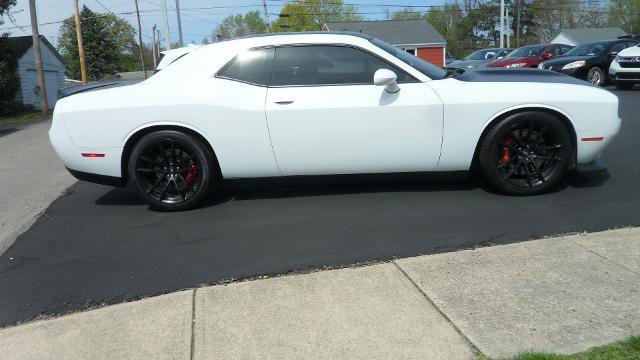 Used 2018 Dodge Challenger T/A RWD image 2