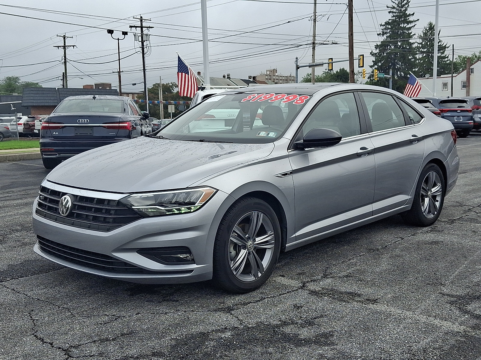 Used 2021 Volkswagen Jetta R-Line FWD image 4