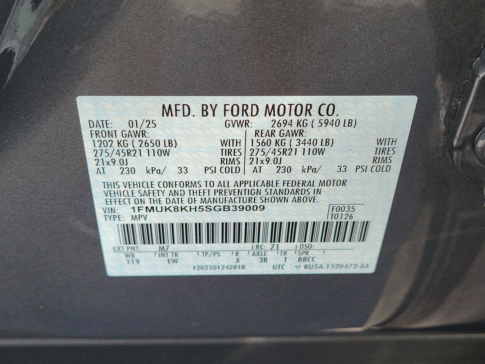 Certified 2025 Ford Explorer ST-Line w/ ST-Line Street Pack AWD/4WD image 32