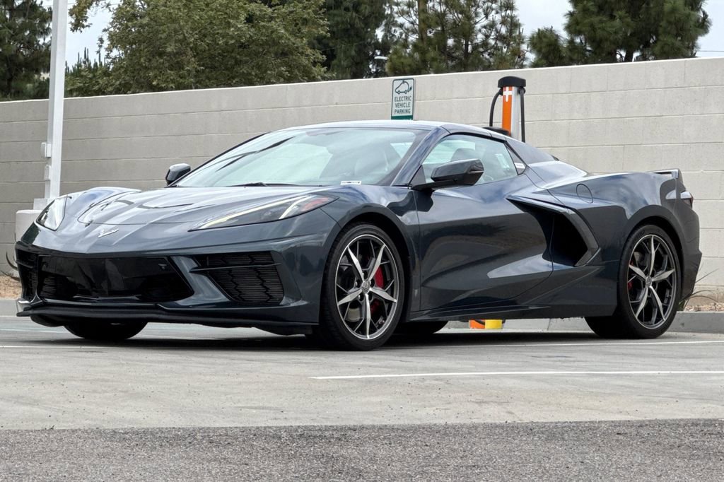 Used 2020 Chevrolet Corvette Stingray Preferred Conv w/ 2LT Preferred Equipment Group RWD image 9
