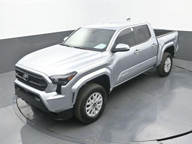 Used 2025 Toyota Tacoma SR5 image 29