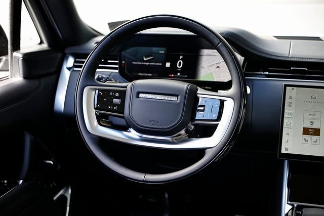 New 2025 Land Rover Range Rover Long Wheelbase SE AWD/4WD image 31