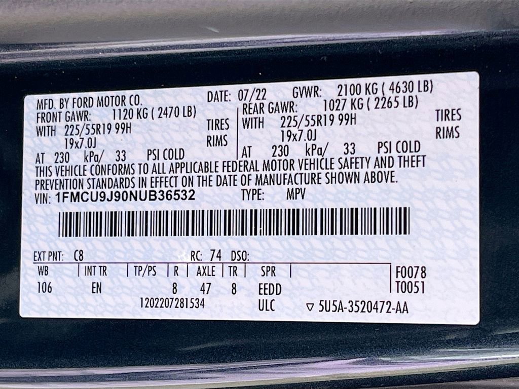Used 2022 Ford Escape Titanium w/ Class II Trailer Tow Package image 33
