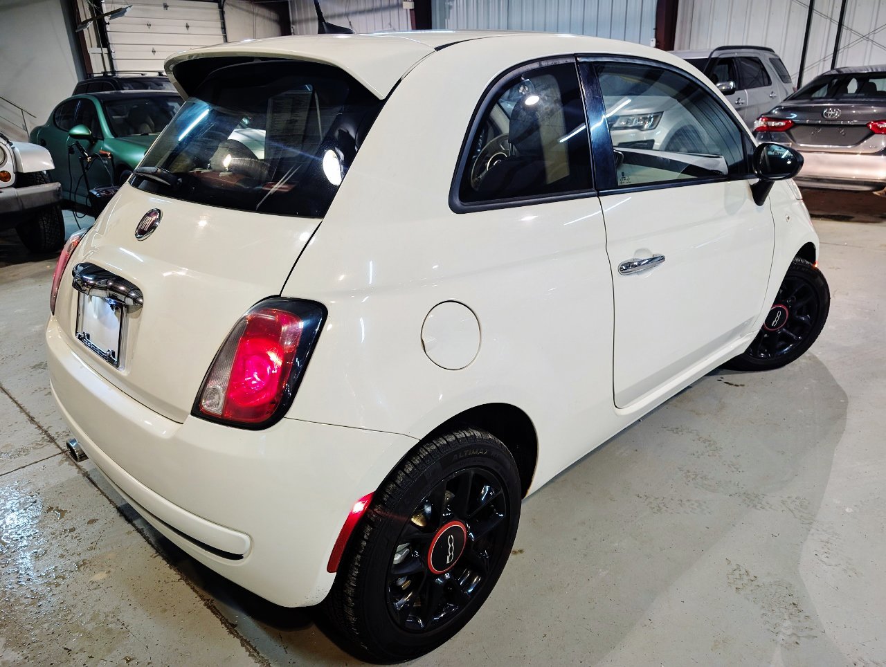 Used 2016 FIAT 500 Pop w/ Italia Package image 7