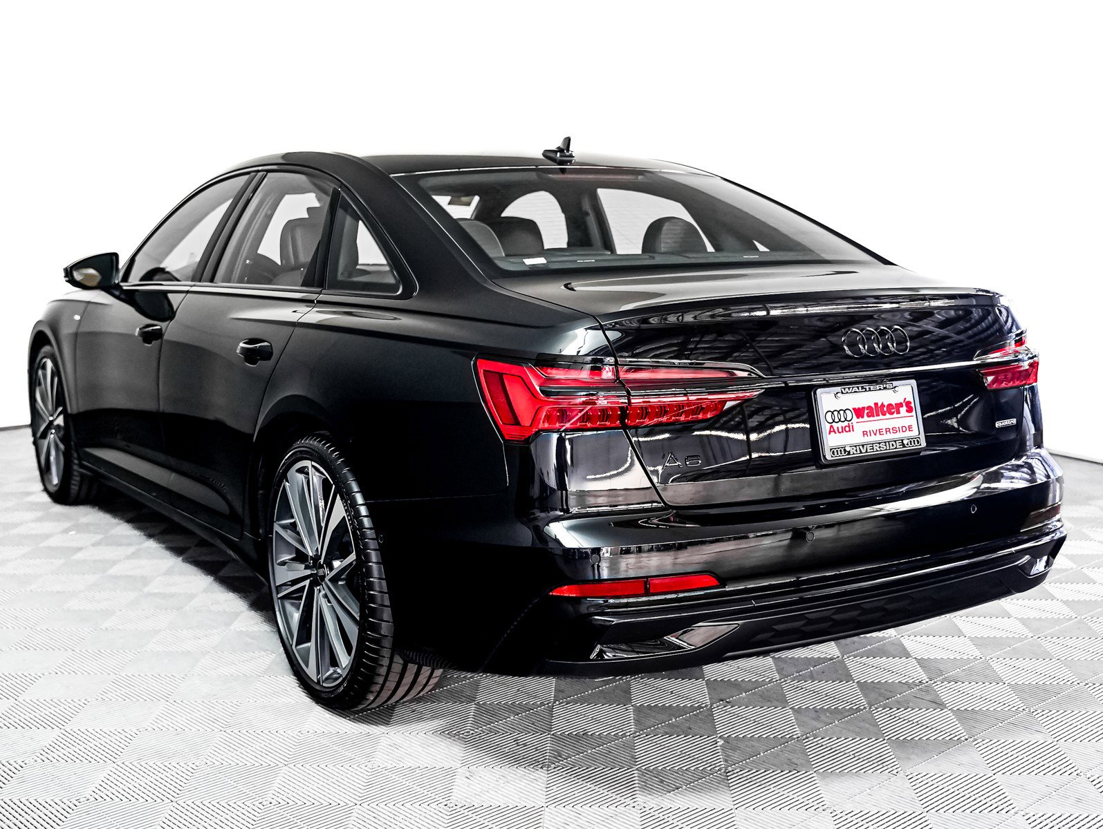 New 2025 Audi A6 3.0T Prestige image 2