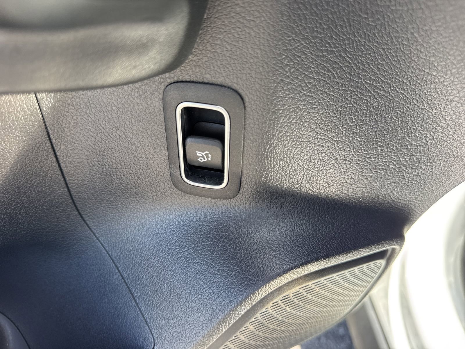 Used 2023 Mercedes-Benz GLA 250 image 37