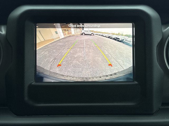 Used 2022 Jeep Wrangler Unlimited Sport image 8