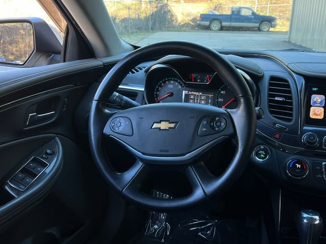Used 2016 Chevrolet Impala LTZ image 19