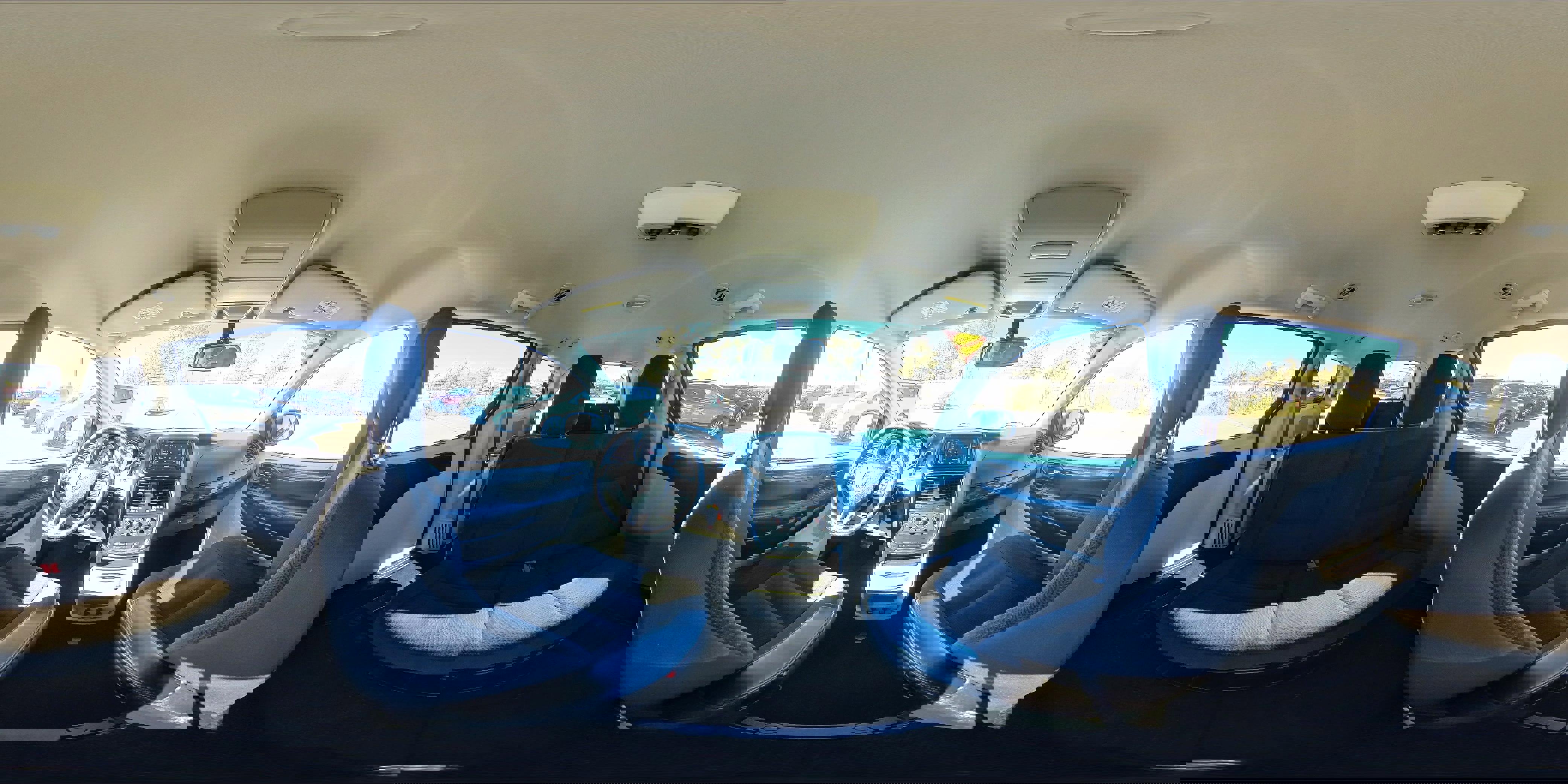 Used 2018 Dodge Grand Caravan SE w/ UConnect Hands-Free Group image 33