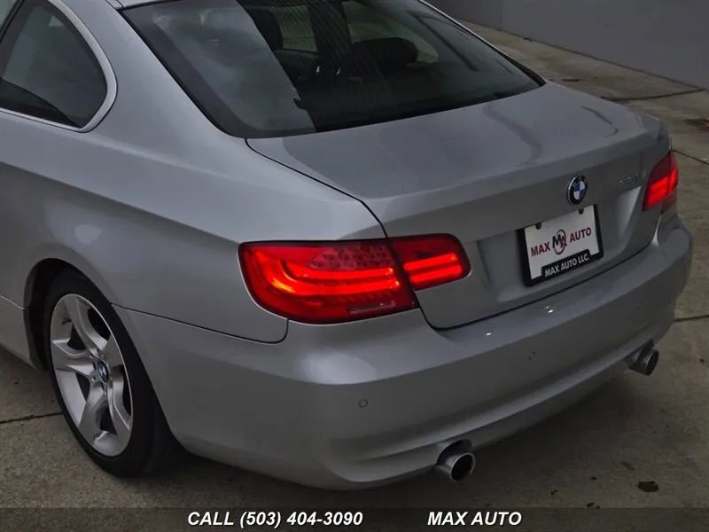 Used 2012 BMW 335i Coupe image 35