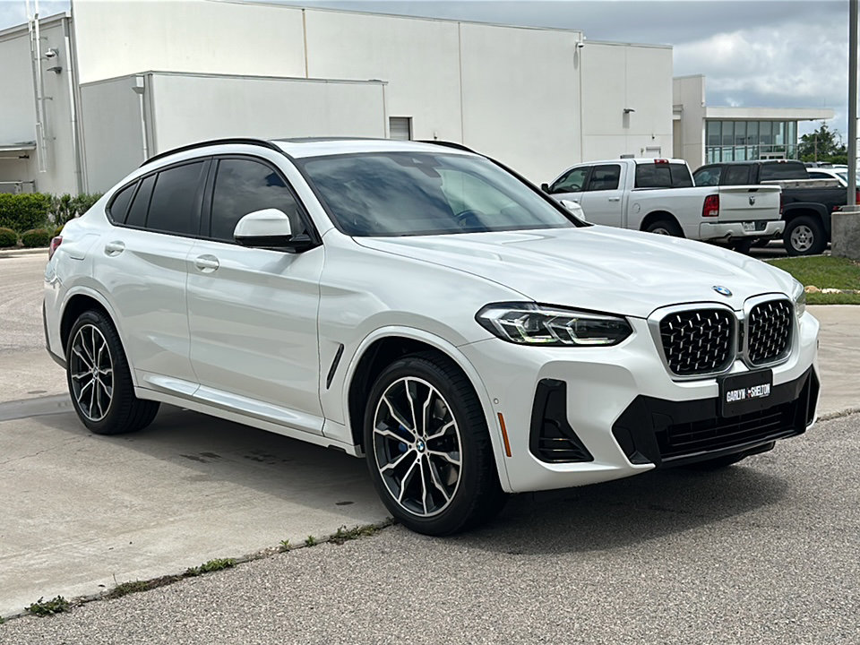 Used 2022 BMW X4 xDrive30i w/ M Sport Package 2 AWD/4WD image 10