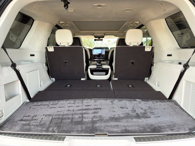 Used 2023 Lincoln Navigator Black Label AWD/4WD image 21