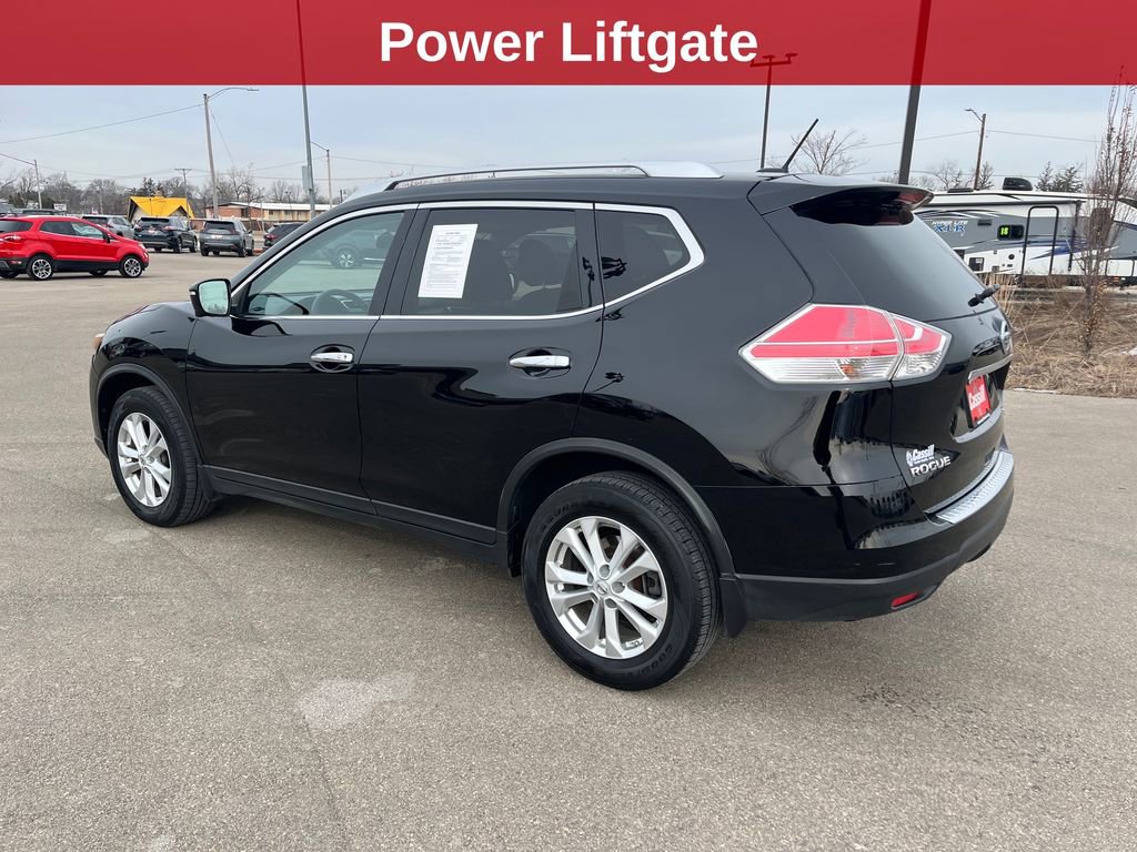 Used 2015 Nissan Rogue SV w/ SV Premium Package image 3