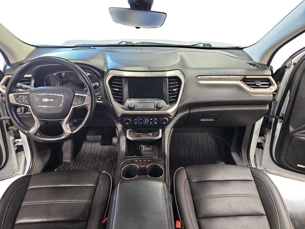 Used 2020 GMC Acadia Denali w/ LPO, Floor Liner Package AWD/4WD image 9