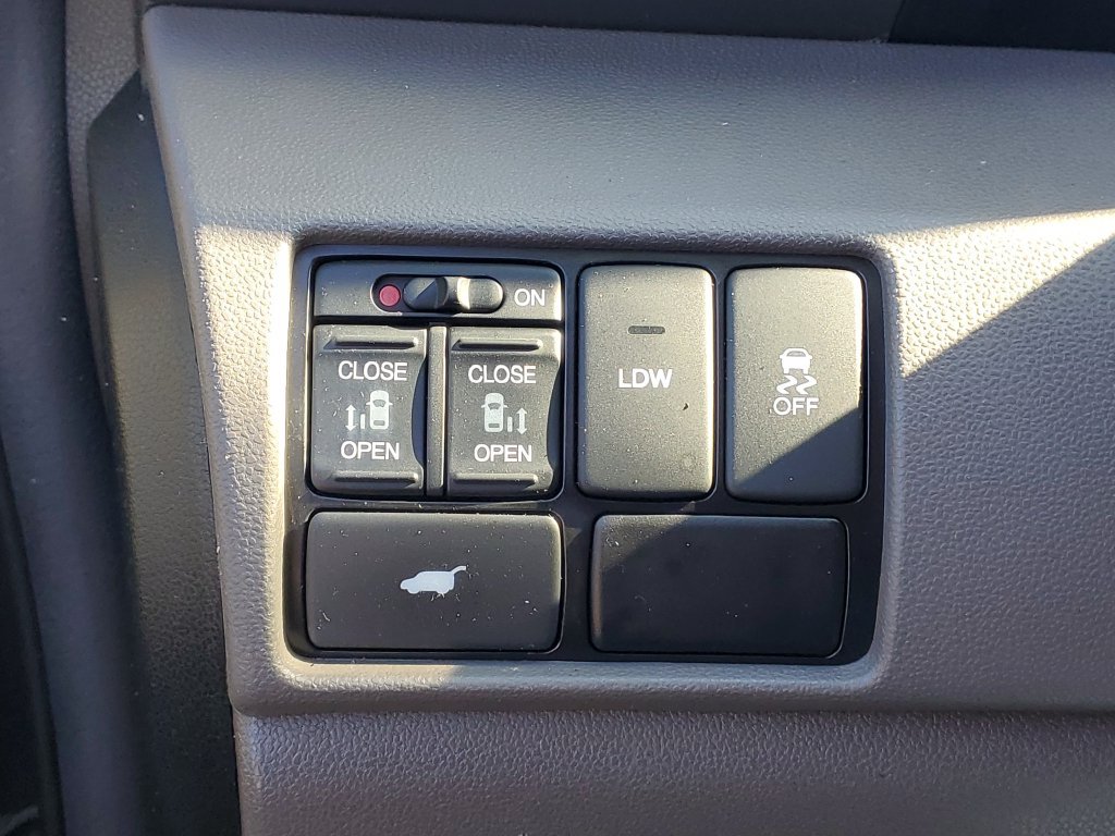 Used 2014 Honda Odyssey EX-L image 18