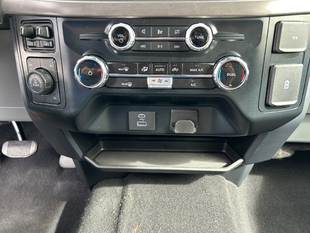 Used 2024 Ford F150 XLT w/ Tow/Haul Package AWD/4WD image 25