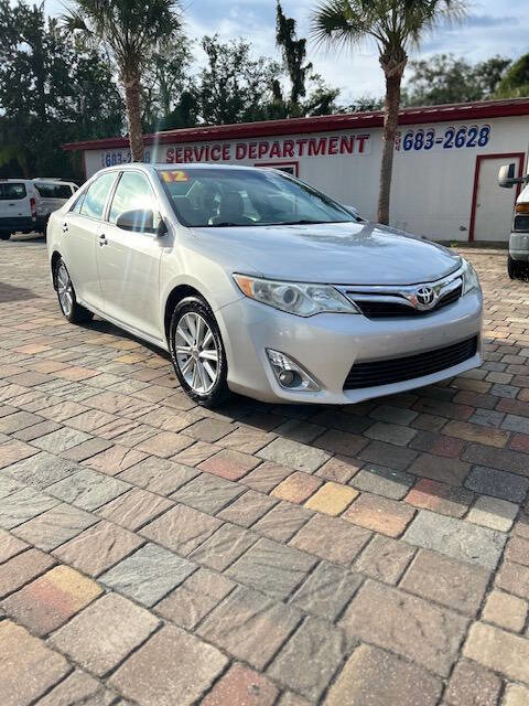 Used 2012 Toyota Camry XLE FWD image 3