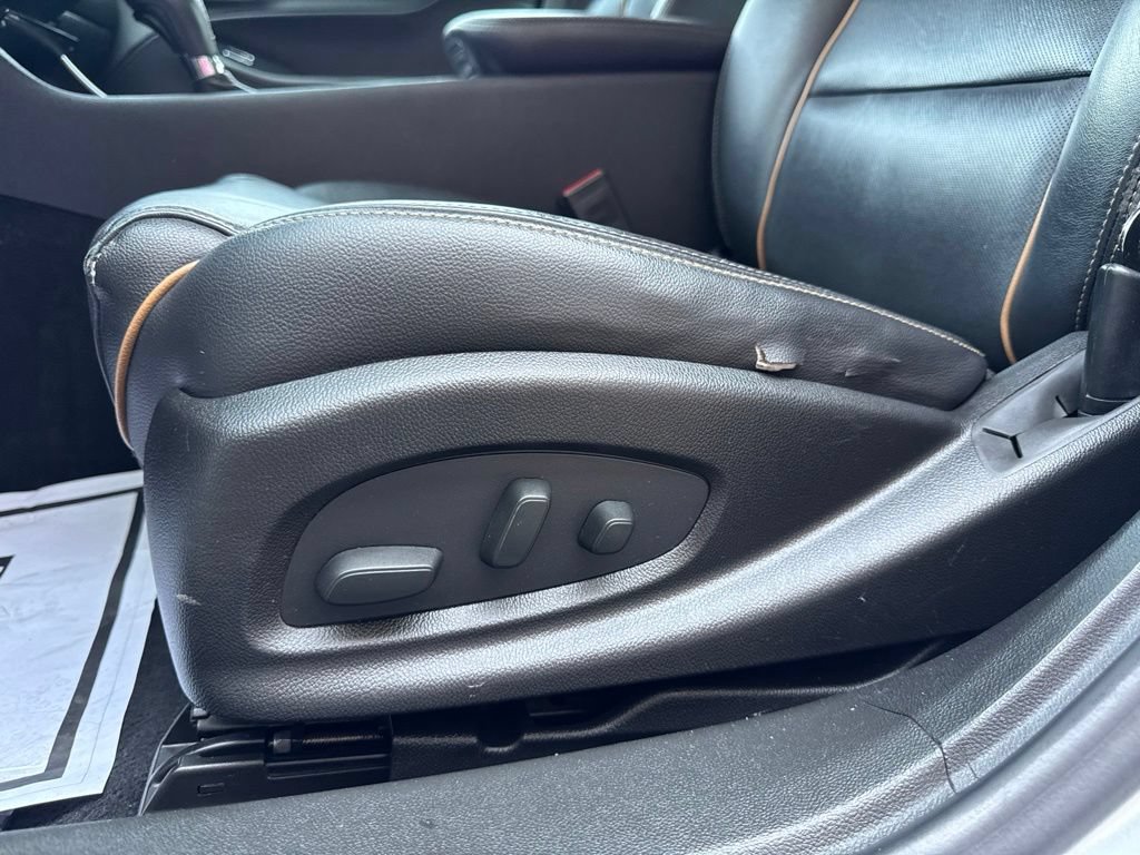 Used 2017 Chevrolet Impala Premier FWD image 14