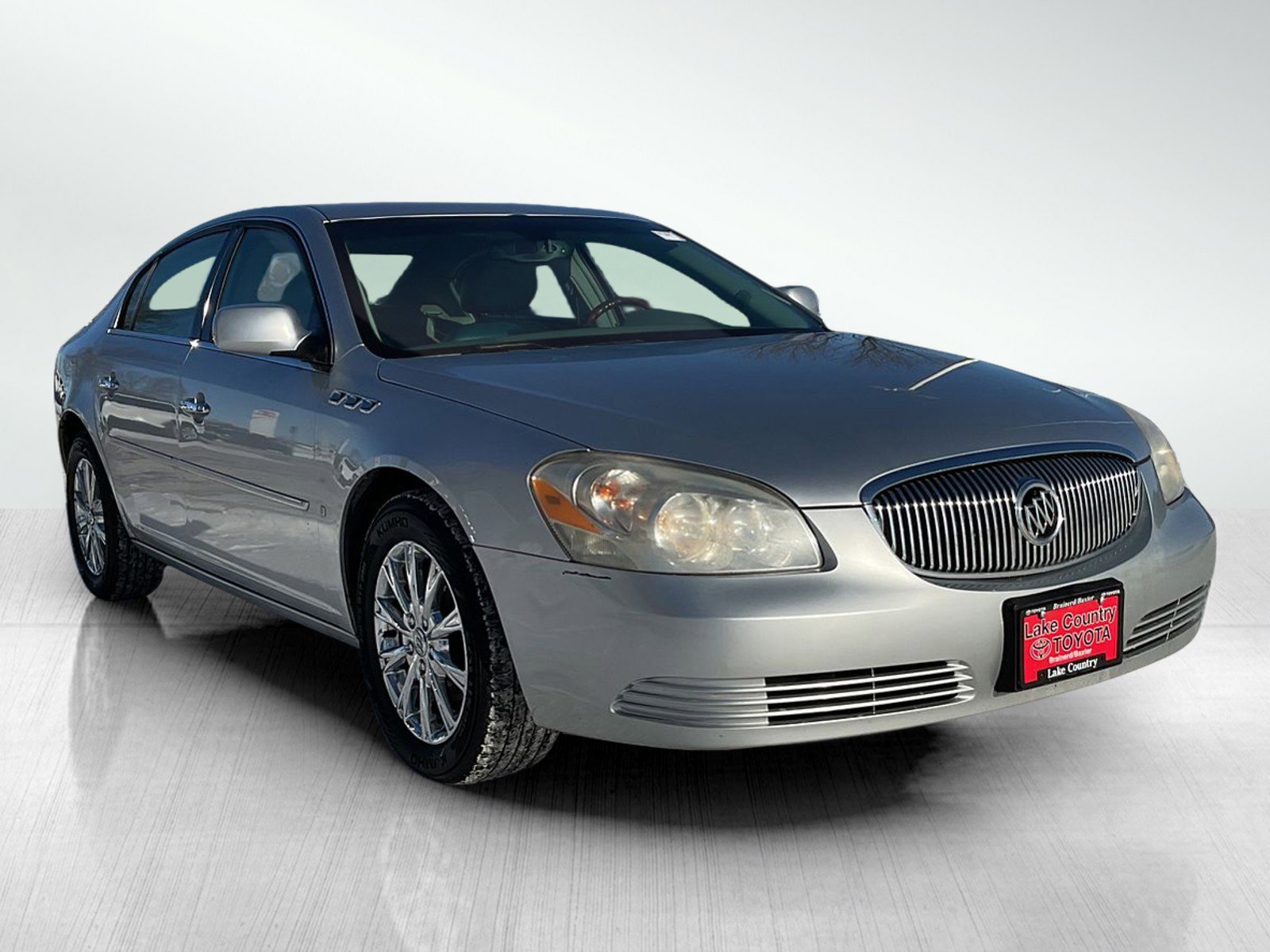 Used 2009 Buick Lucerne CXL image 7