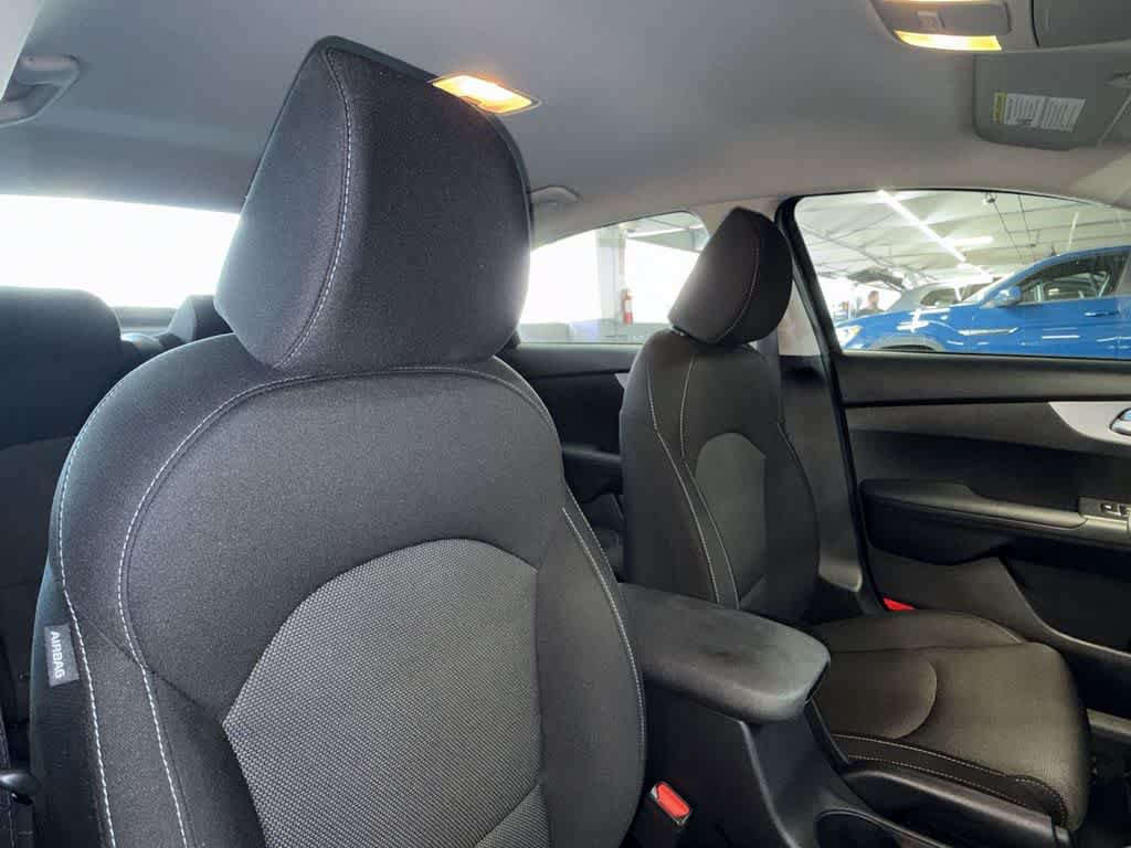 Certified 2024 Kia Forte LXS FWD image 27