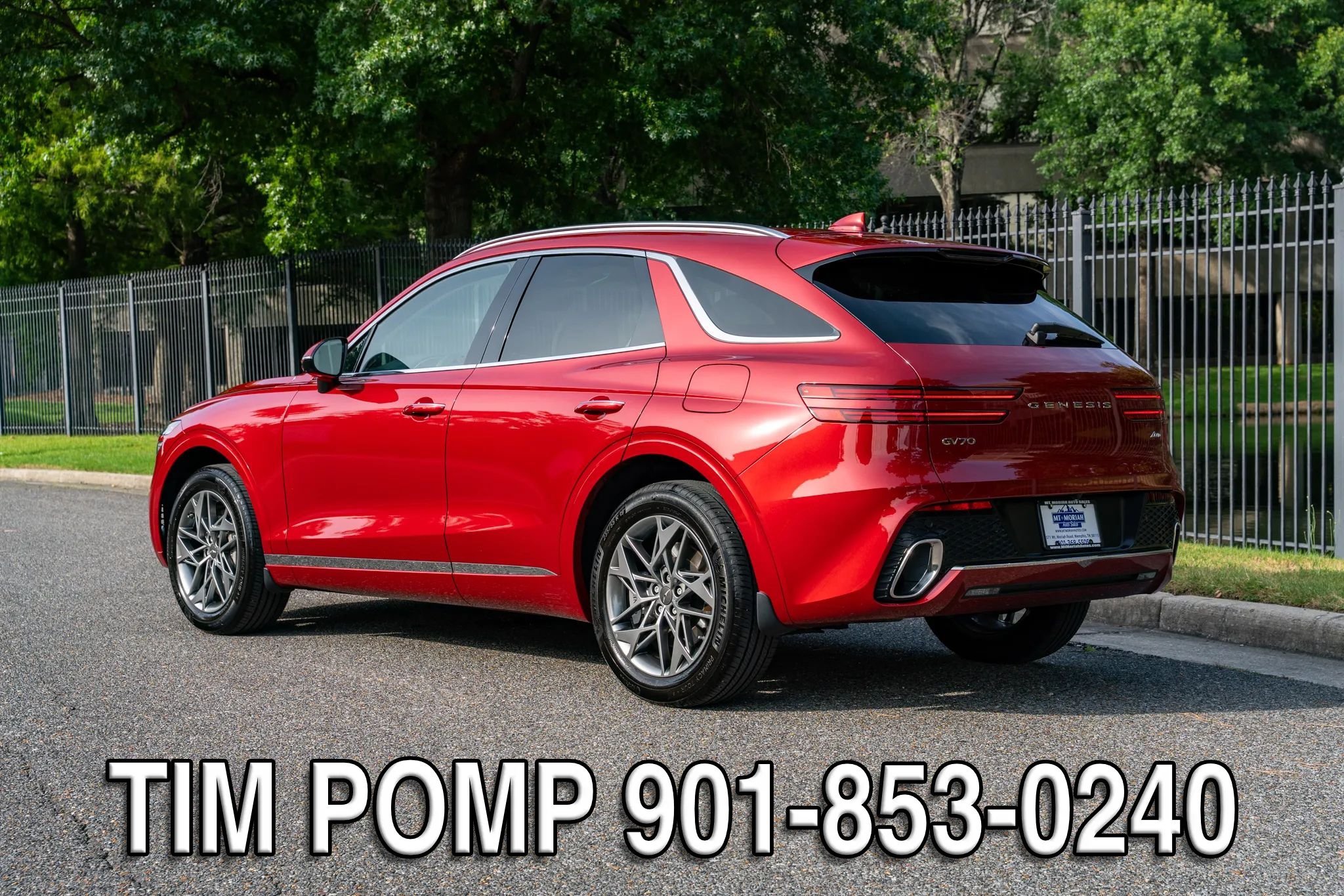 Used 2024 Genesis GV70 2.5T w/ Advanced Package AWD/4WD image 8