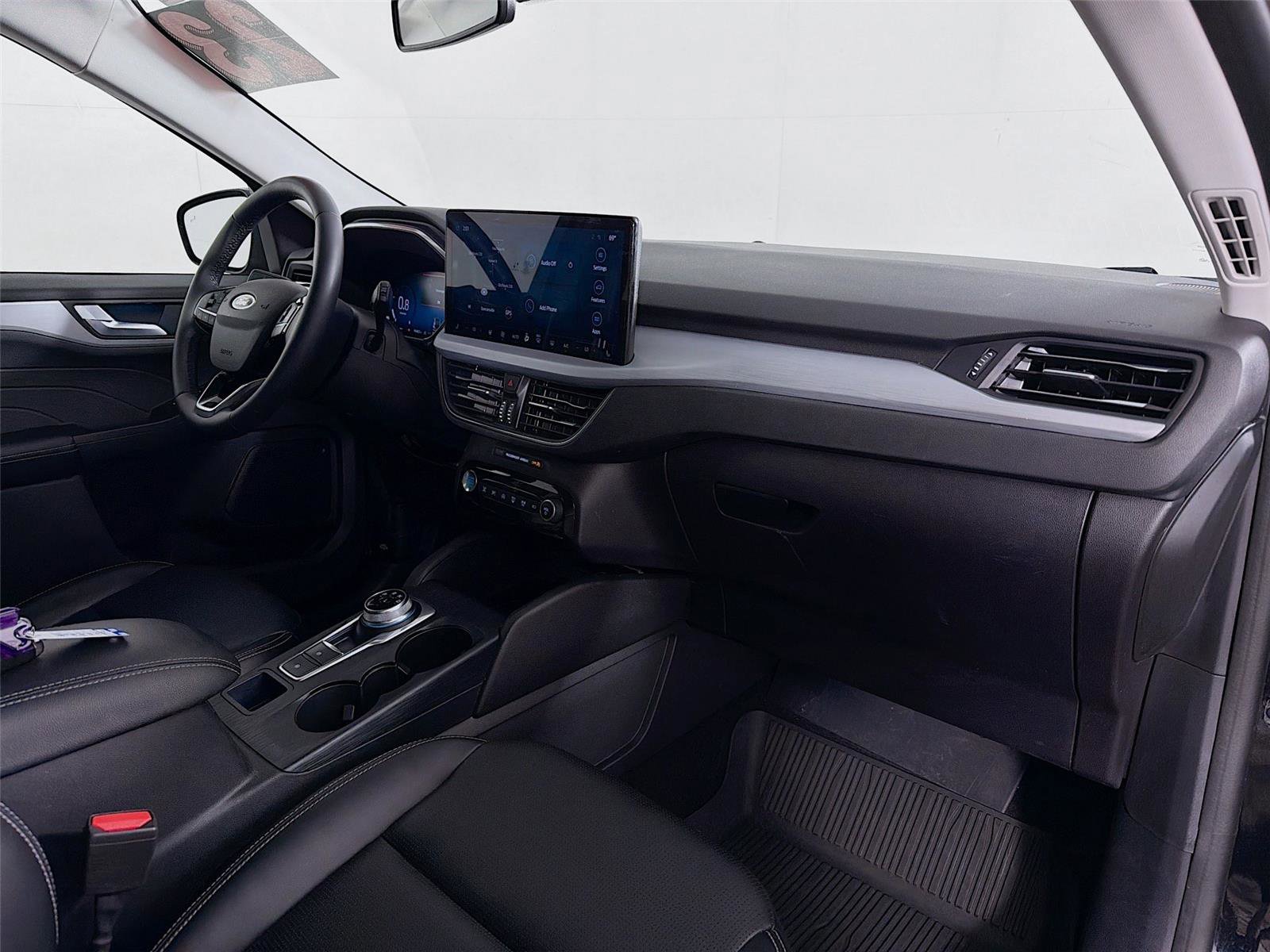 Used 2023 Ford Escape Platinum image 29