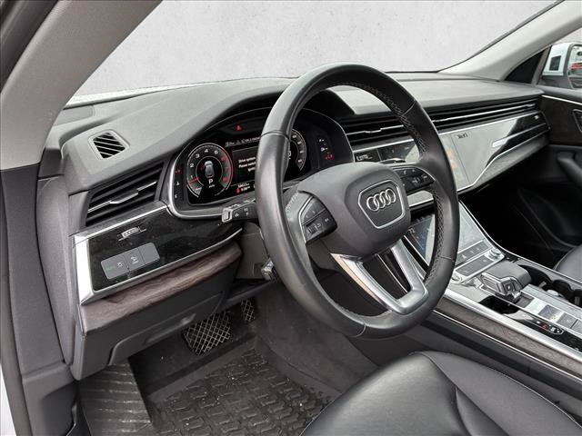 Used 2022 Audi Q8 Premium AWD/4WD image 10