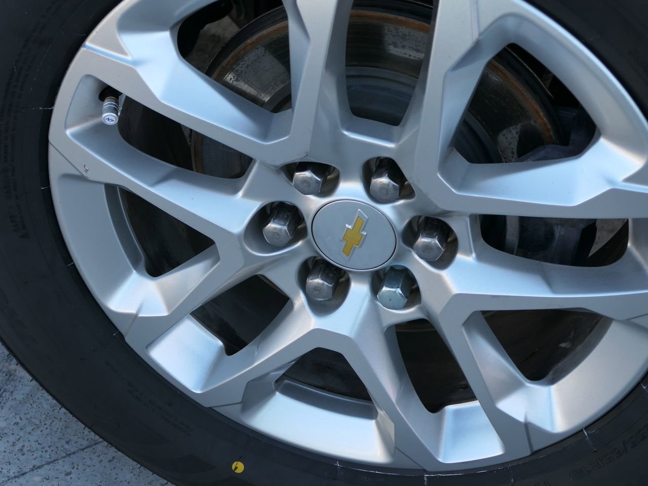 Used 2020 Chevrolet Traverse LS w/ LPO, Blackout Package image 11